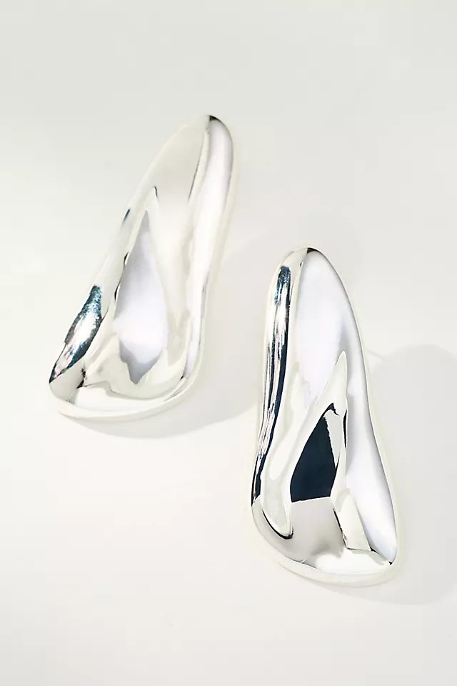 The Cool Lady's Information to Dressing for NYE