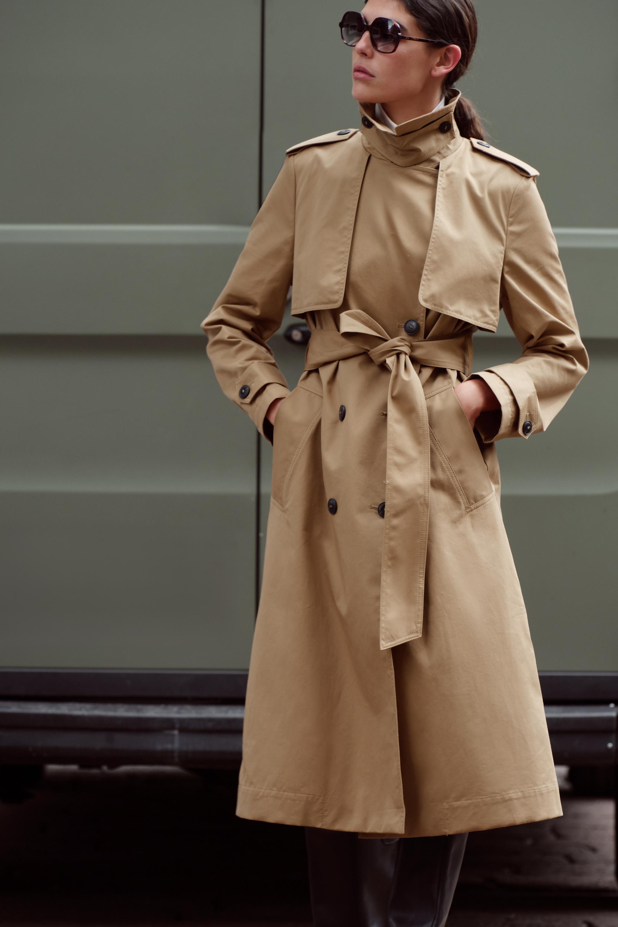 If You See a Celeb on the Airport, There is a 75% Likelihood They're Carrying This Staple