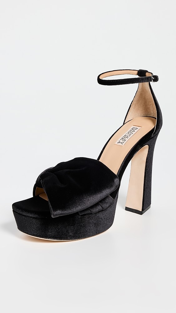 The Cool Lady's Information to Dressing for NYE