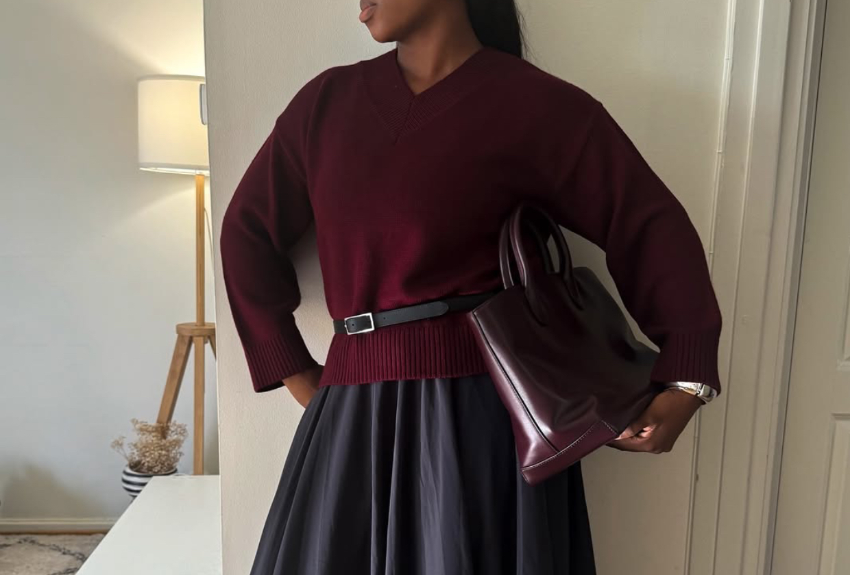 10 Methods to Model a Cashmere Sweater That Really feel Very 2025