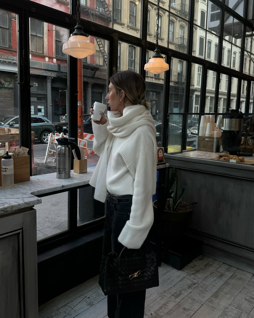 10 Methods to Model a Cashmere Sweater That Really feel Very 2025