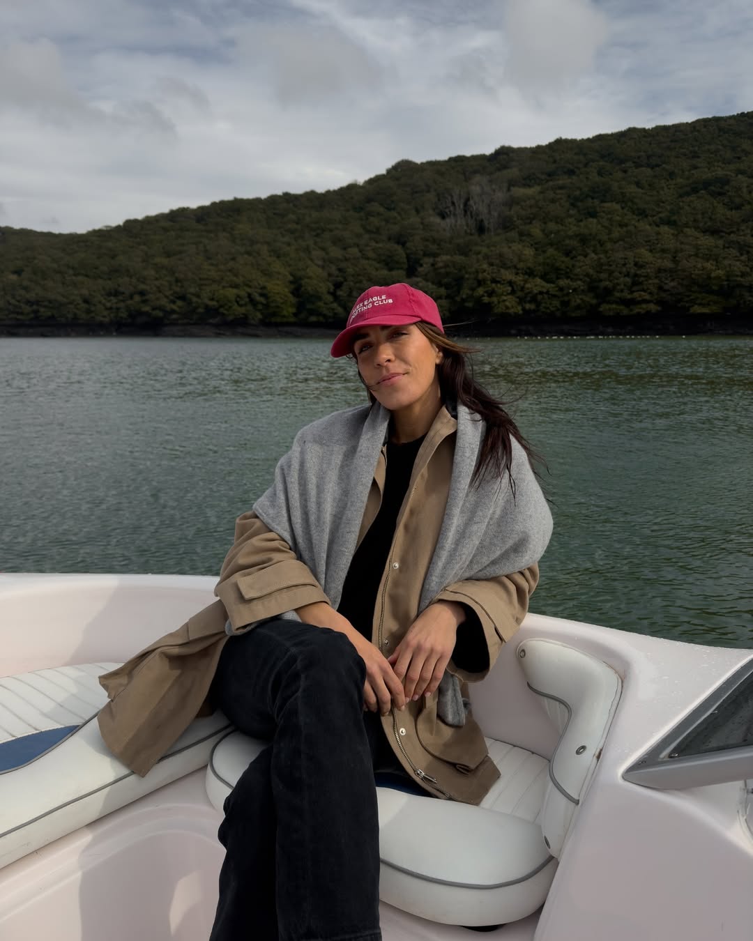 10 Methods to Model a Cashmere Sweater That Really feel Very 2025