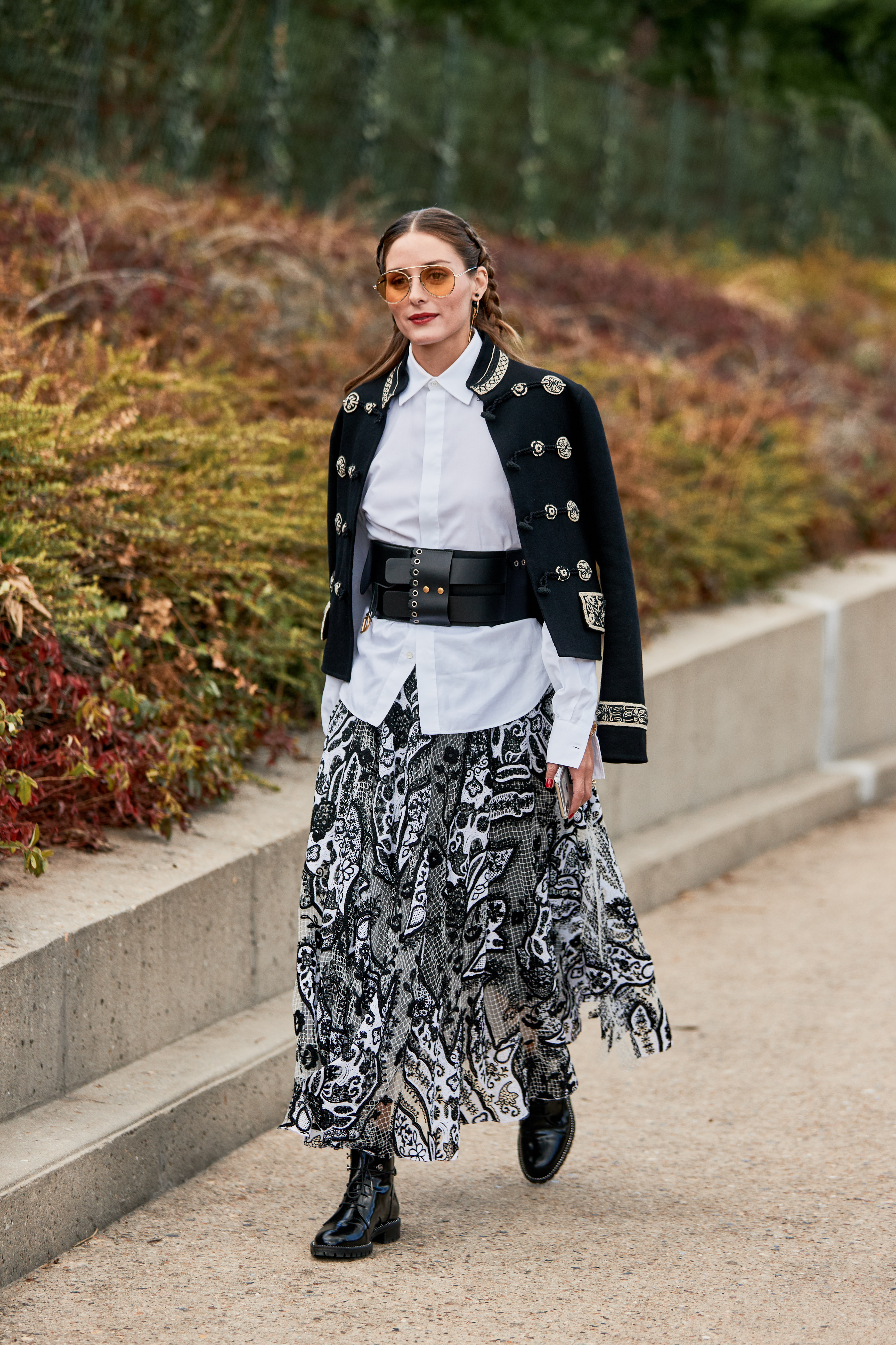 15 Outfits to Put on With Your Black Ankle Boots