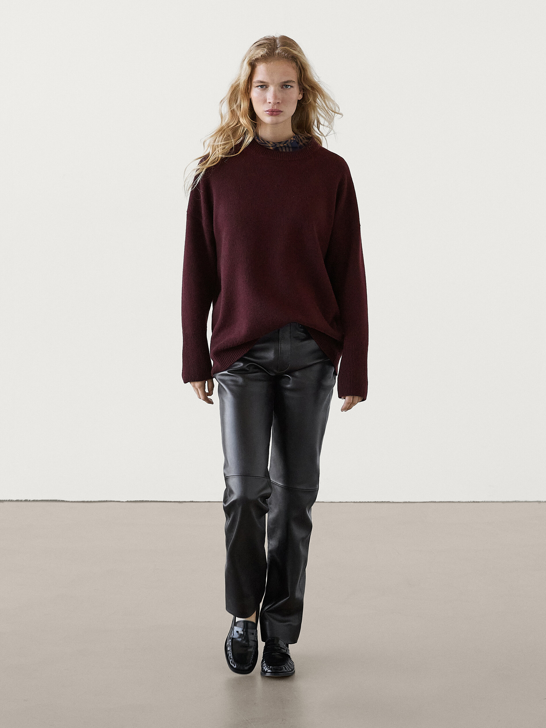 10 Methods to Model a Cashmere Sweater That Really feel Very 2025