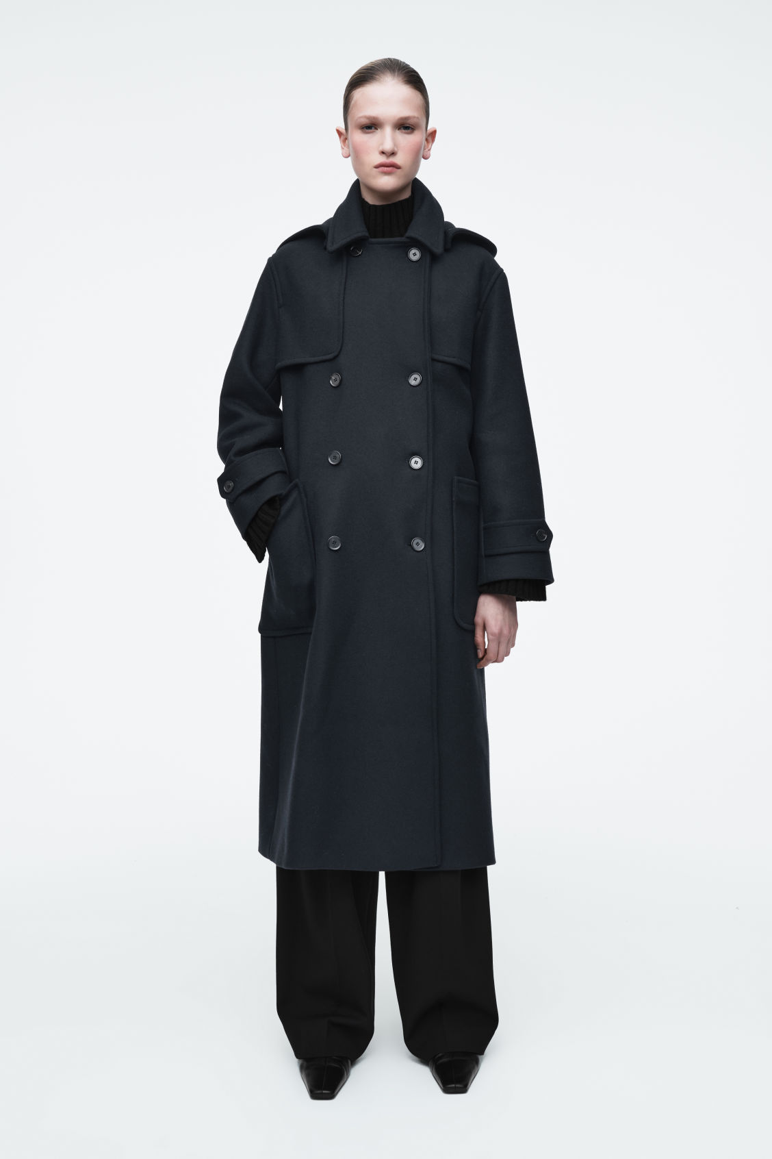 10 Methods to Model a Cashmere Sweater That Really feel Very 2025