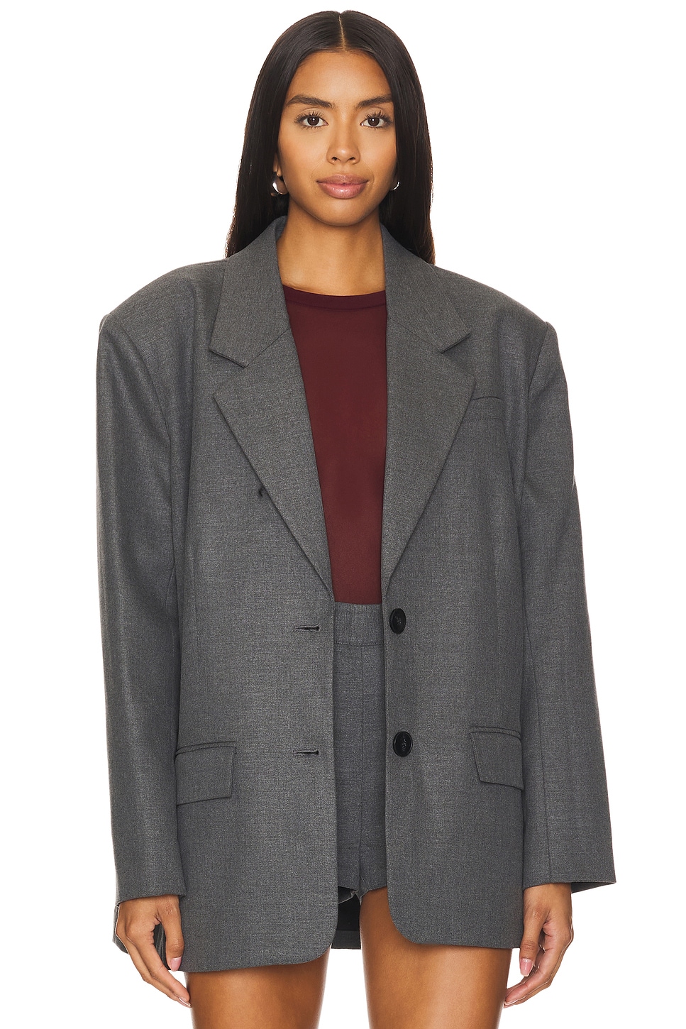 It is Cuffing Season! 9 Date-Evening Outfit Concepts That Will Are available Helpful