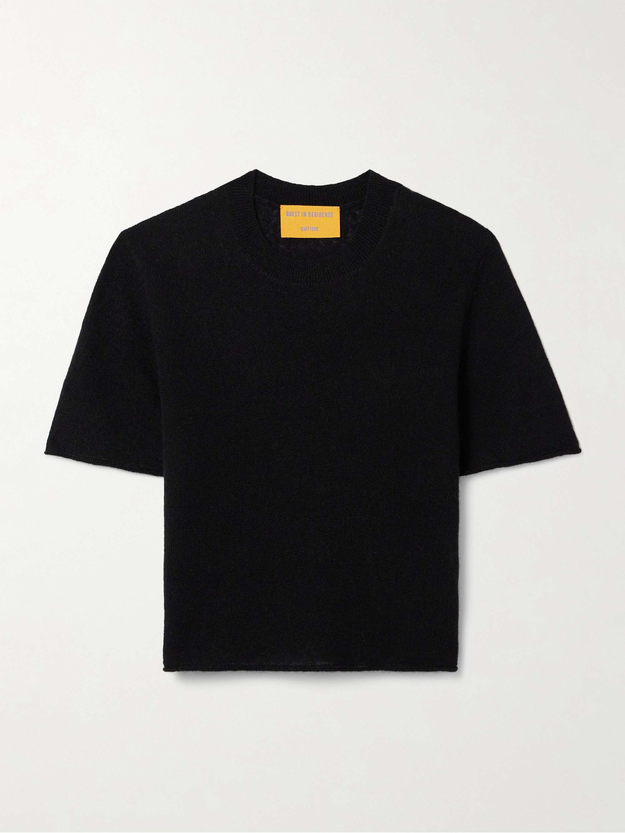 10 Methods to Model a Cashmere Sweater That Really feel Very 2025